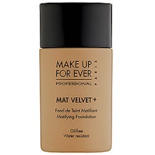 Make Up Forever Mat Velvet + Matifying Foundation